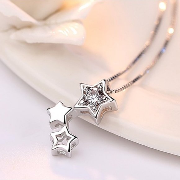 NEW 925 Sterling Silver Diamond Star Necklace A1 - Picture 2 of 6